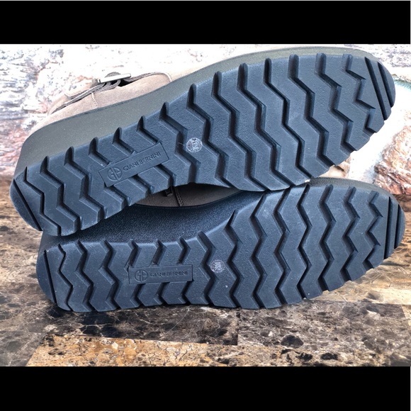 NEW Giani Bernini Sashaa  Water-Resistant booties - Picture 11 of 14